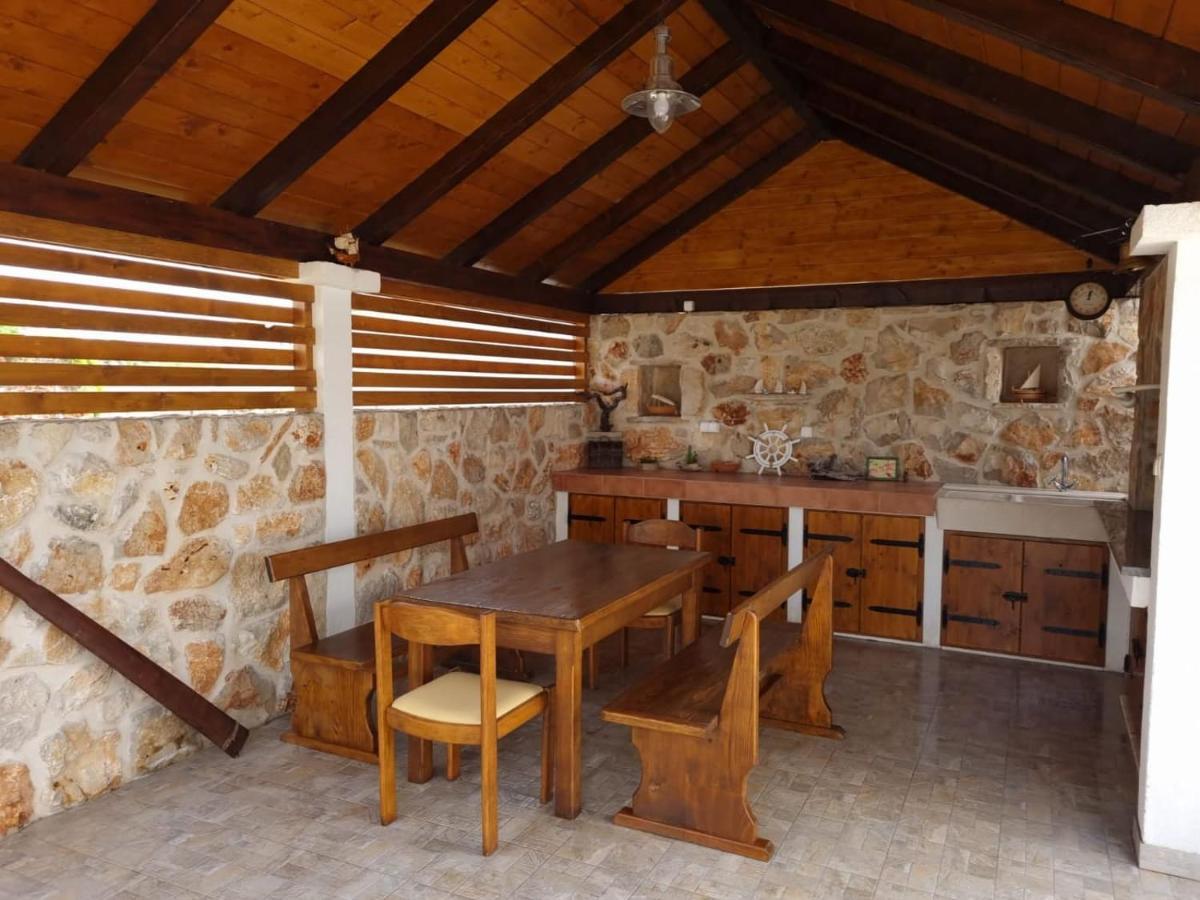 Villa Kuca Za Odmor Dijana à Gornje Selo Extérieur photo