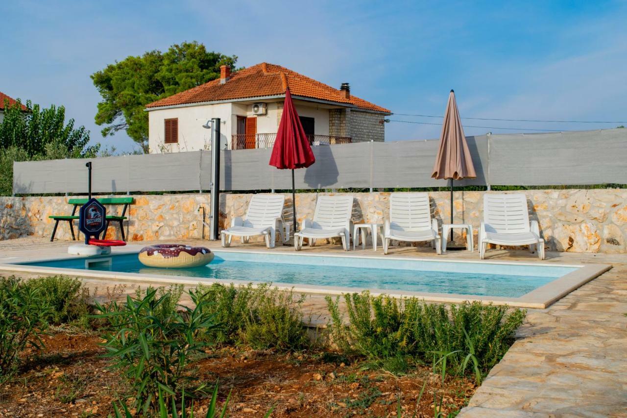 Villa Kuca Za Odmor Dijana à Gornje Selo Extérieur photo