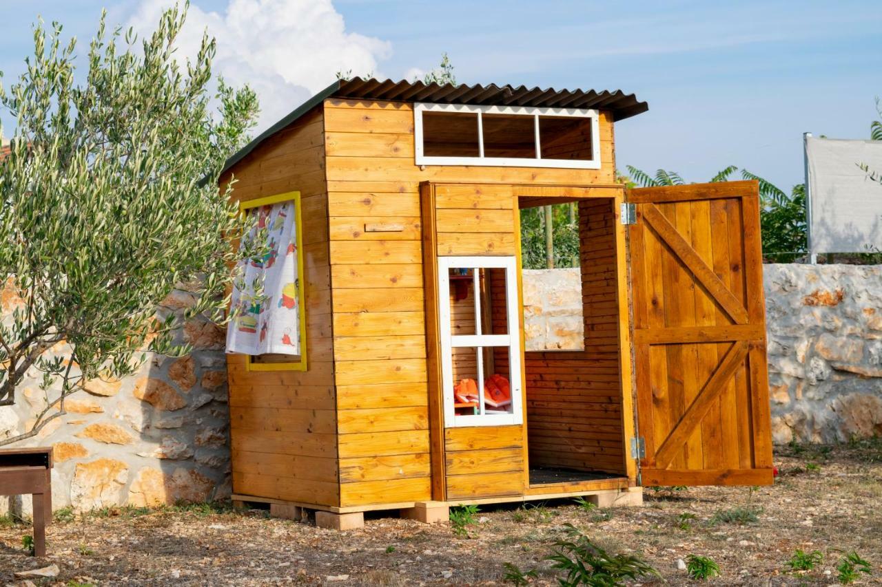 Villa Kuca Za Odmor Dijana à Gornje Selo Extérieur photo