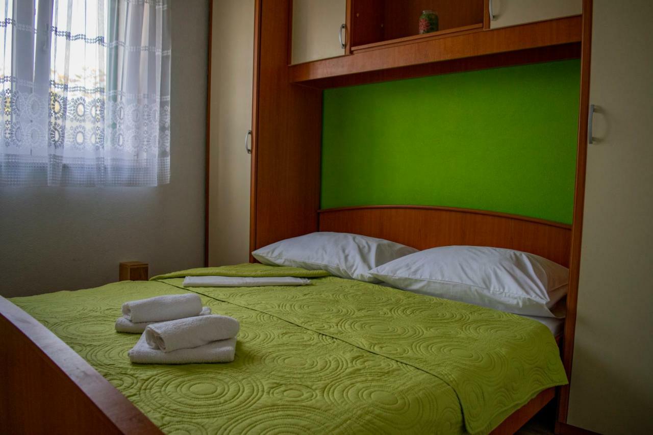Villa Kuca Za Odmor Dijana à Gornje Selo Extérieur photo